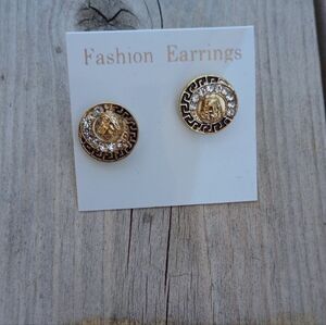 Circle earrings with rhinestones.